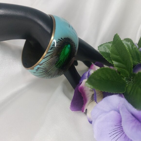 Vintage Peacock Feather Bangle Bracelet Wide Brass Enamel Blue Green Statement - Picture 8 of 8